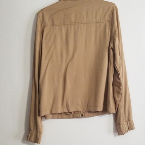 Ashley Outerwear Jacket - Picture 3 of 8